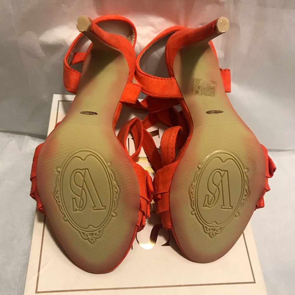 NIB VICES HEELS - Picture 7 of 7